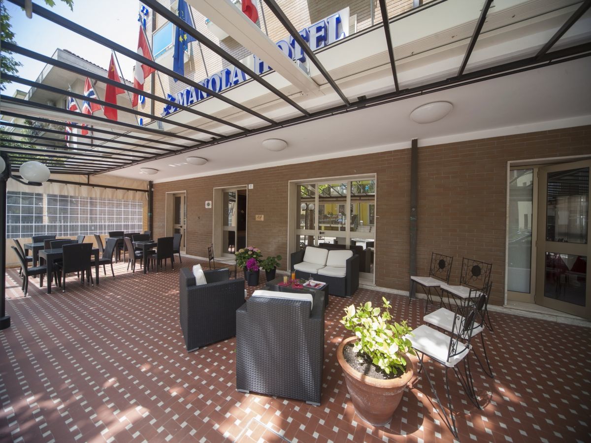 Hotel Manola Rimini Kültér fotó