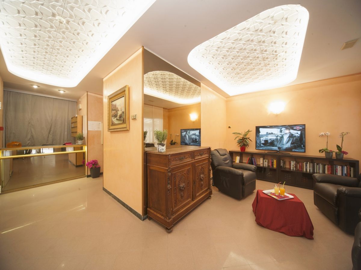 Hotel Manola Rimini Kültér fotó
